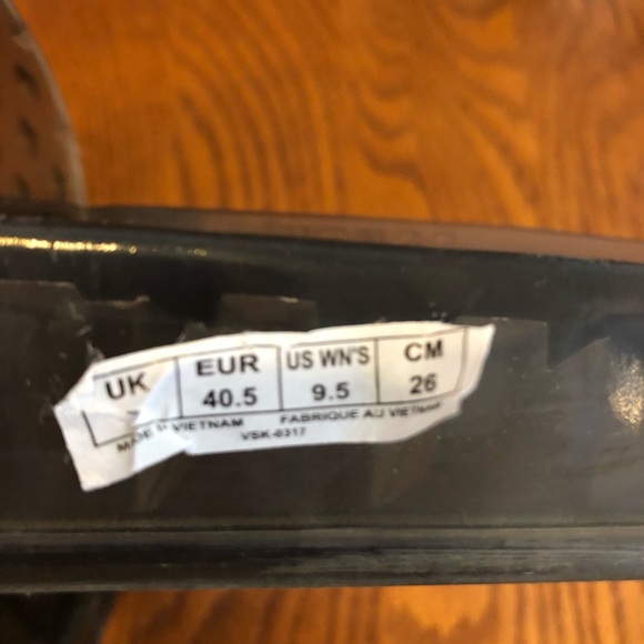 Puma x Fenty/Rihanna Slides, Size 9.5 - Picture 2 of 9